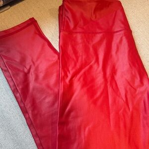 Women's Red Metallic Light n Tight Hi Rise Leggings